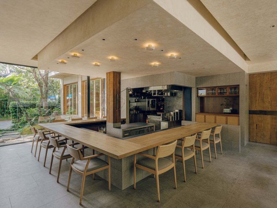 YORU by Ruhaus Studio