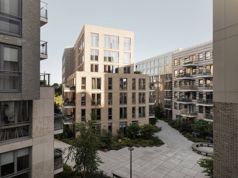 cruquius island housing by kcap