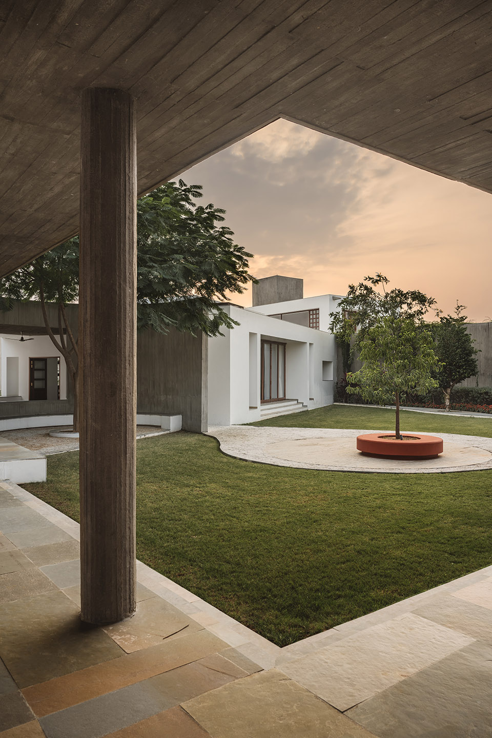 enclosure by design ni dukaan