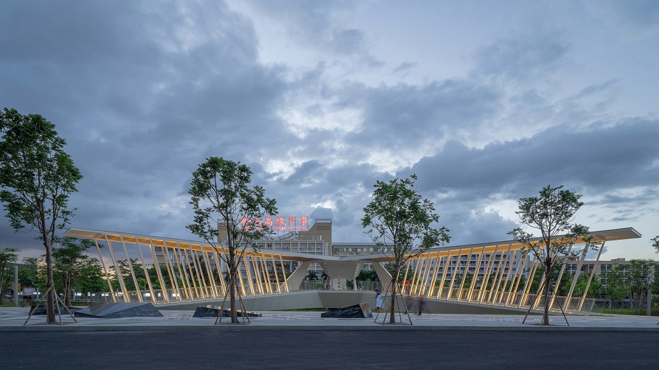 pedestrian bridge of pingshan high school china by node architecture urbanism
