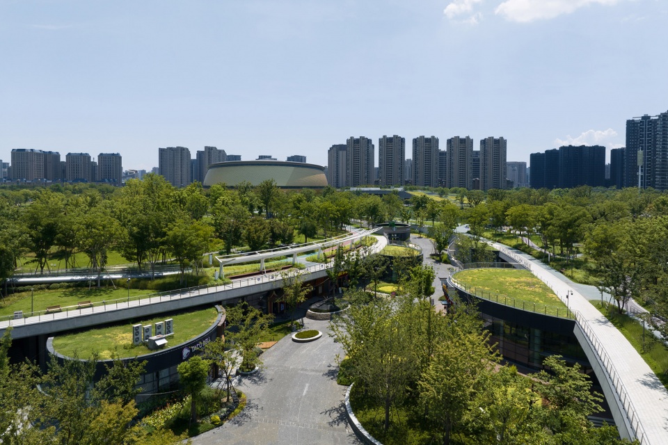 valley village shopping mall by archi tectonics