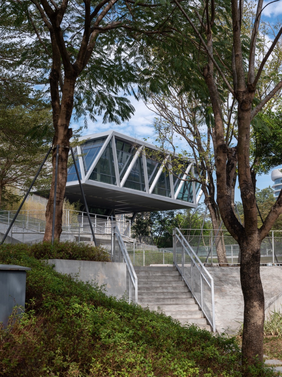 Carbon Neutral Box Design of the Low Carbon Exhibition Hall in Shenzhen International Low Carbon City Original Design Studio TJAD