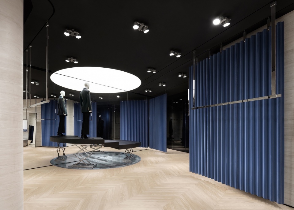 mithridate boutique by slt