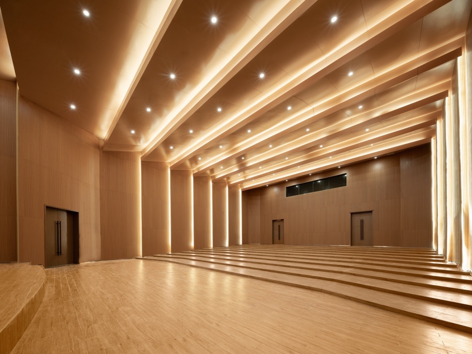 Industry Education Integration Project of Shanghai University of Engineering Science