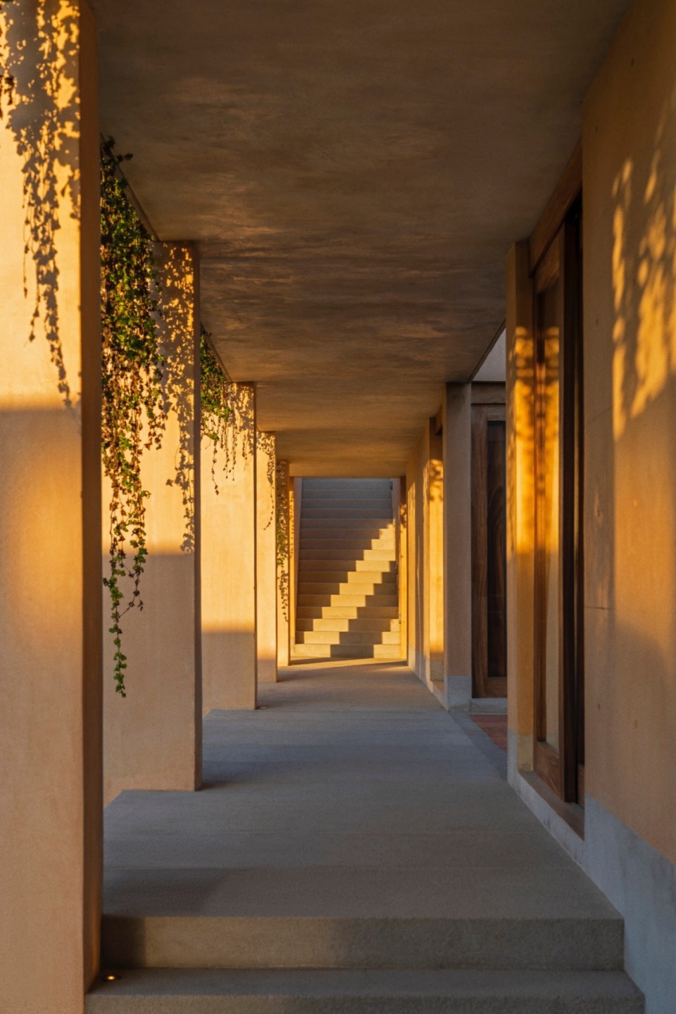 LYONS COMPLEX by CAAM Arquitectos