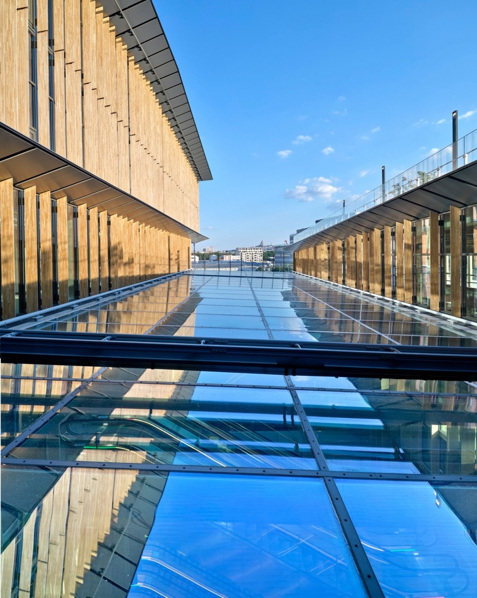 St Denis Pleyel by kkaa
