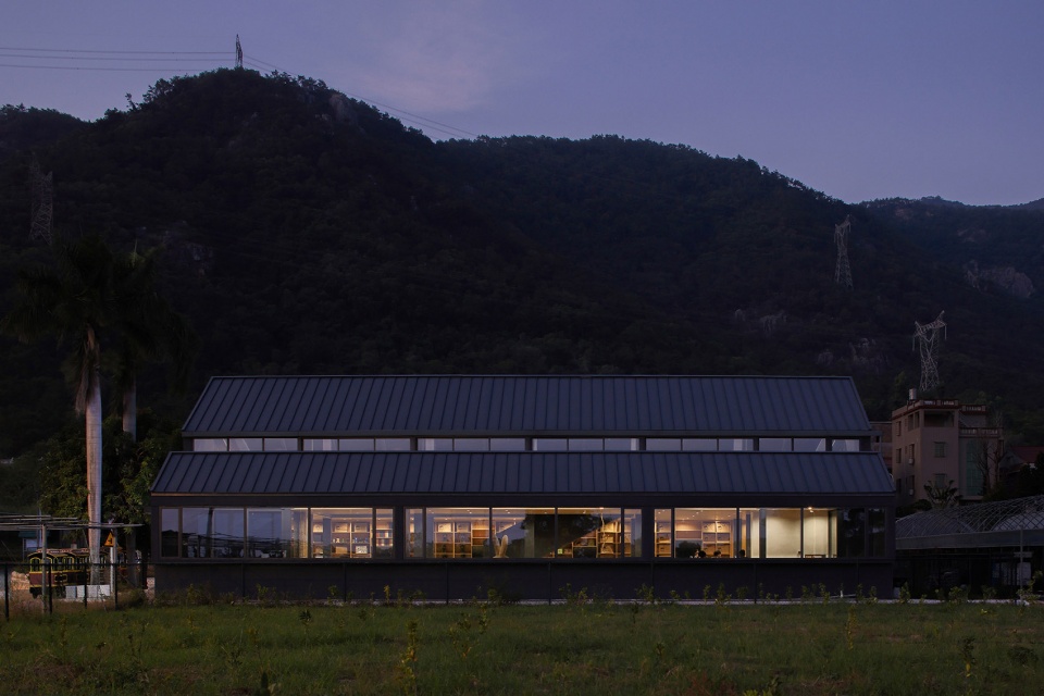 renovation of sanxiushan zhiqing houses by yu architects and srcsdc