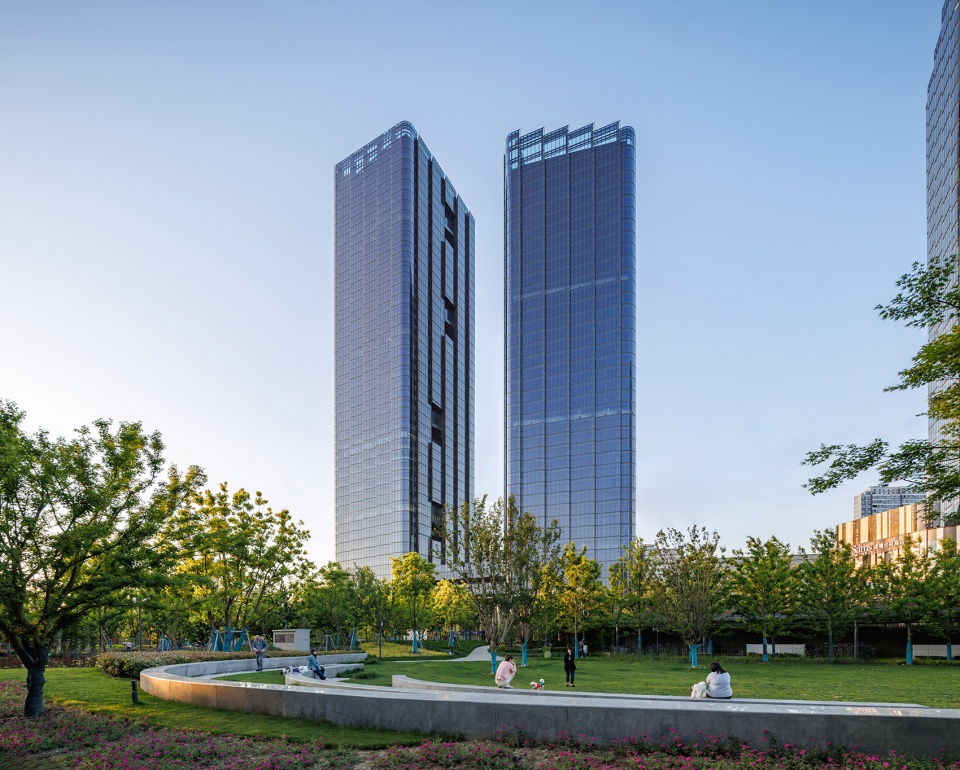 shanghai zhenru china overseas center mixed use project by som