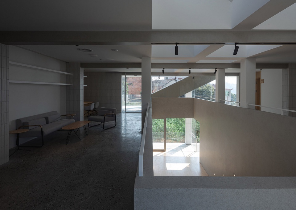 Begonia Inn China by atelier mearc