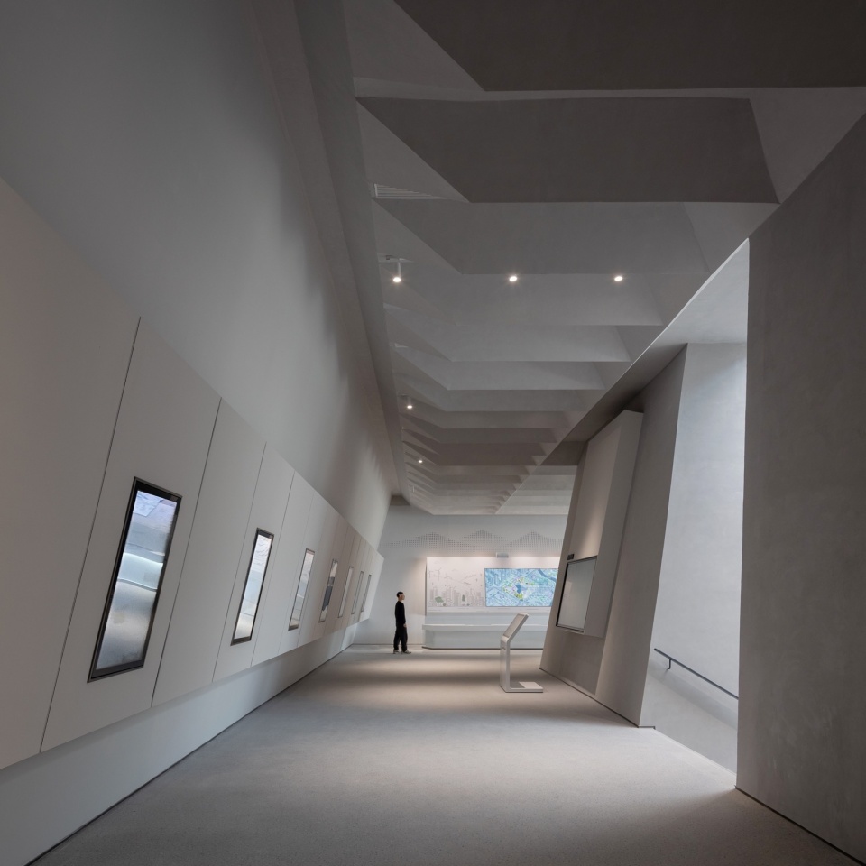 Carbon Neutral Box Design of the Low Carbon Exhibition Hall in Shenzhen International Low Carbon City Original Design Studio TJAD
