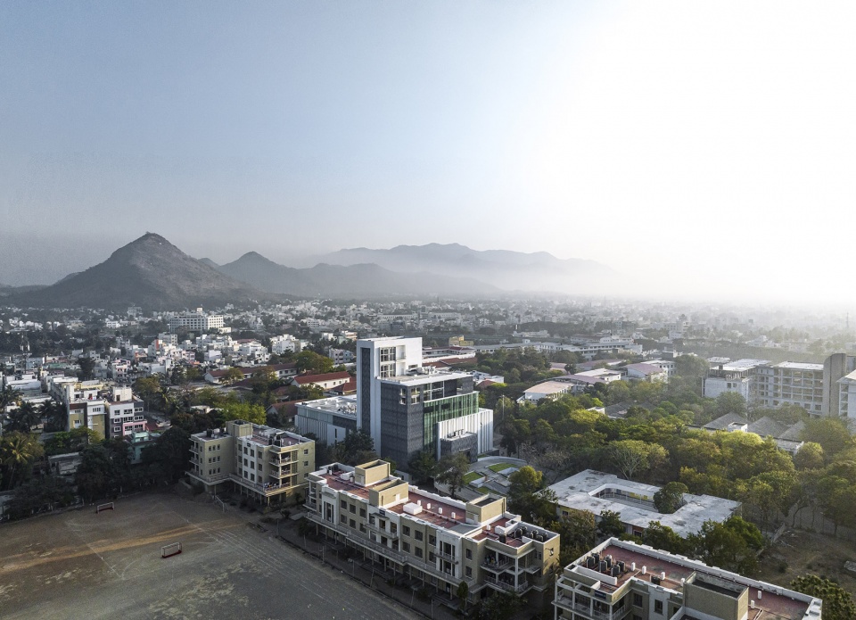 sona university centre and library block