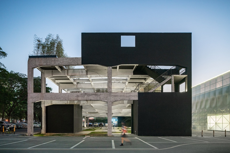 bricolage architecture