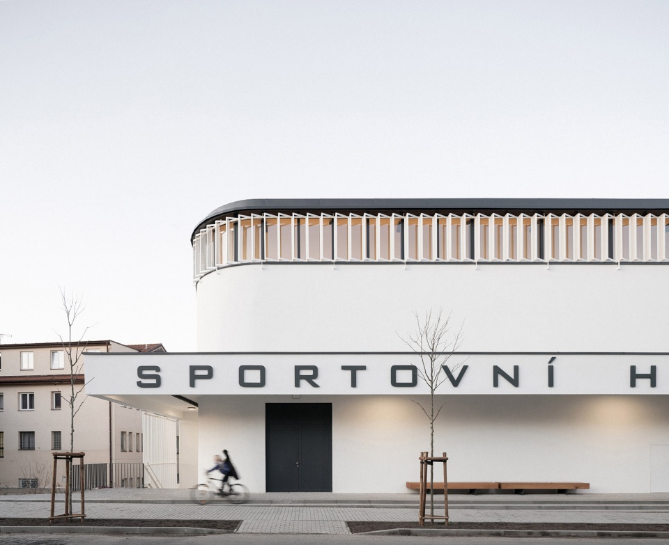 sports hall revnice by grido architekti