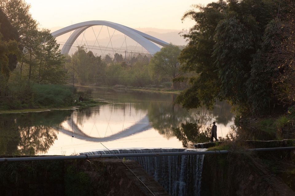 Jiangxi River Bridge 扎哈建筑事务所