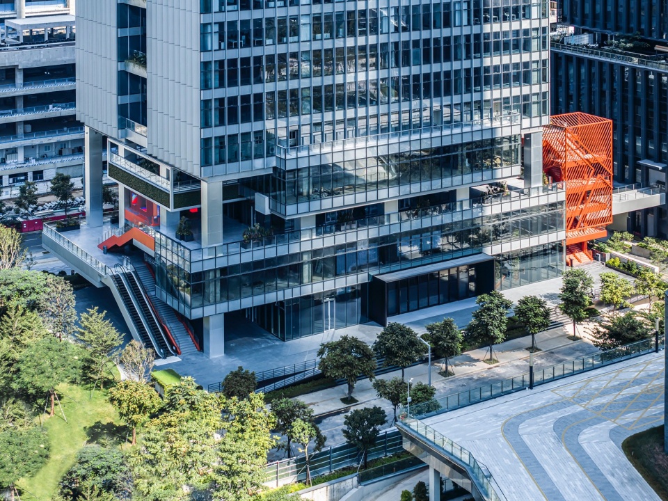 T33 Full Time Center China by Aedas htp