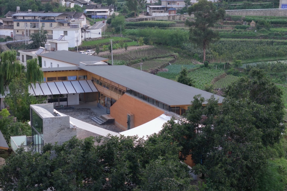a new community center of lianhe village by clab