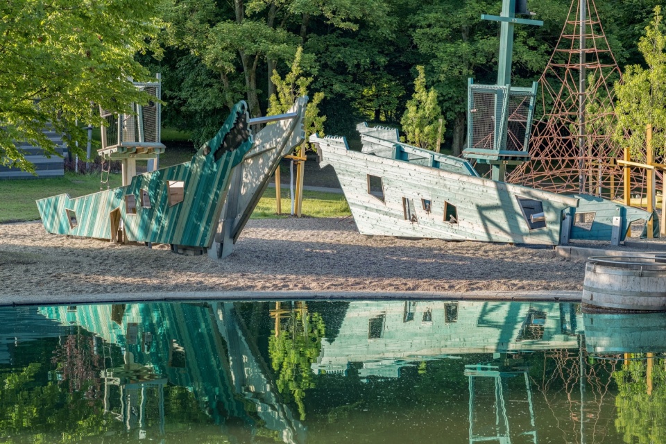 adventure in story world westfalen park by rehwaldt landscape architects