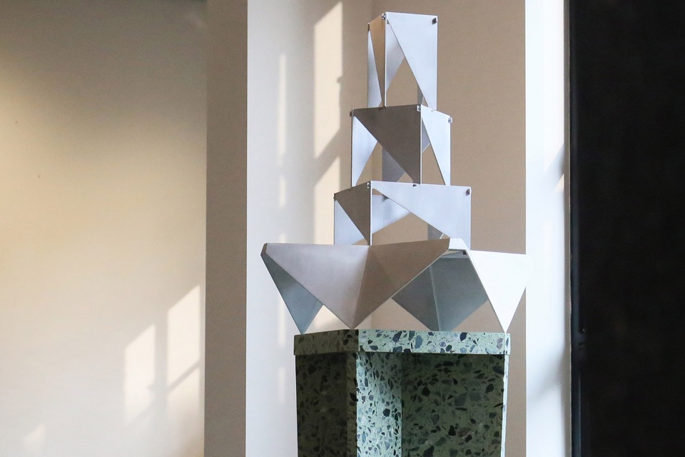 stone circling special exhibition by maggie studio