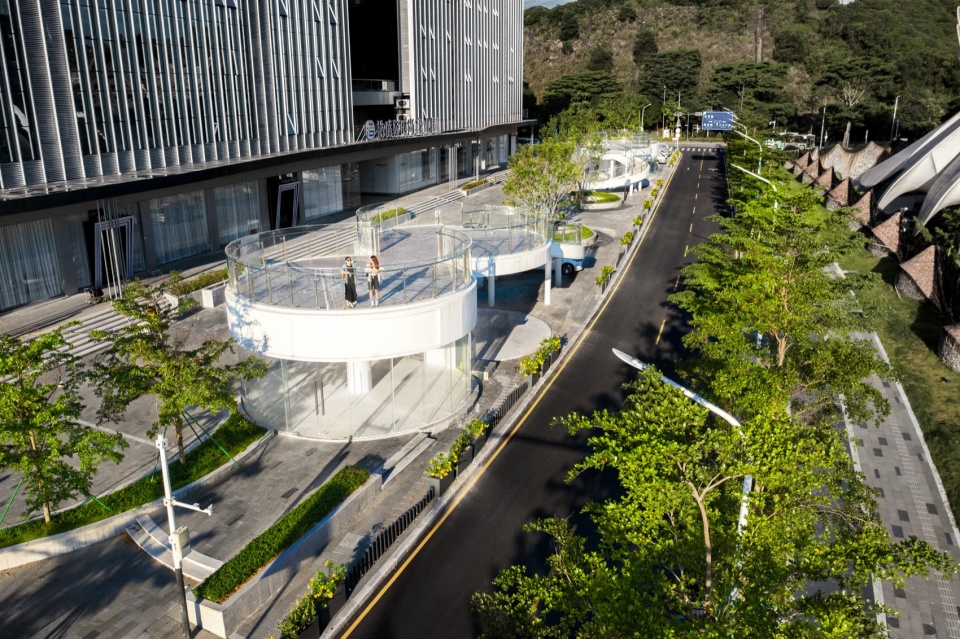 renovation and design of langjing road fashion district by tongji architects