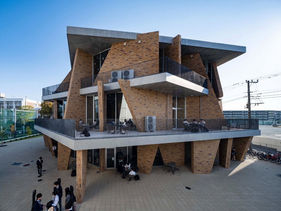 shonan institute of technology high school library by fukei