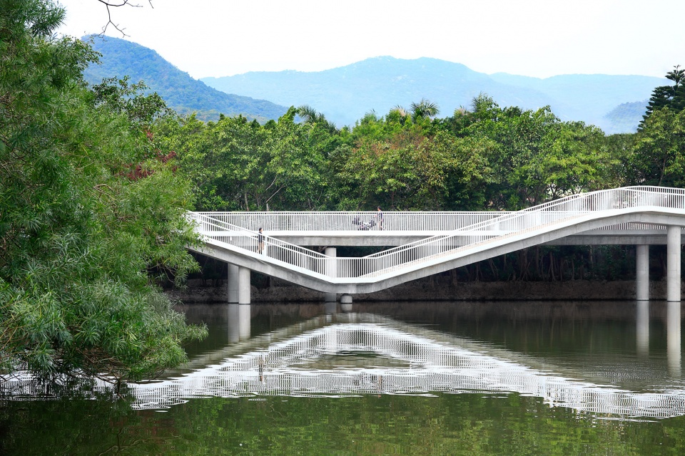 split bridge china by jane z studio