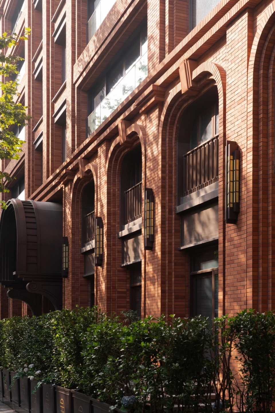 Renovation of 586 Panyu Rd