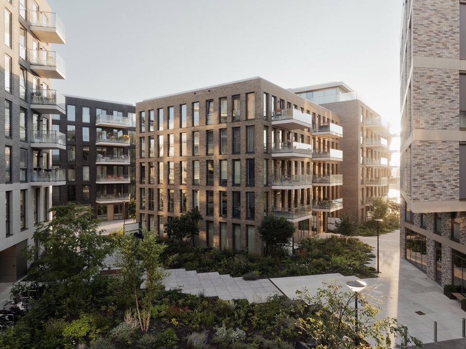 cruquius island housing by kcap