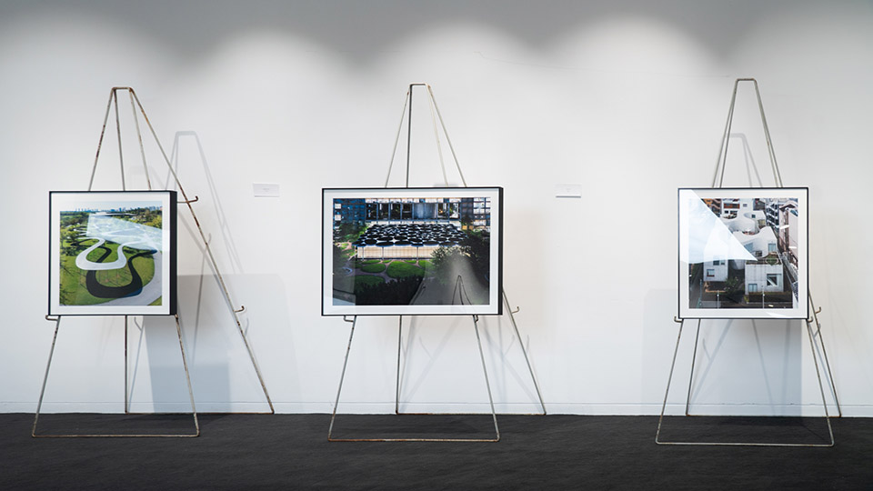 context form and light exhibition architectural photography by william mulvihill