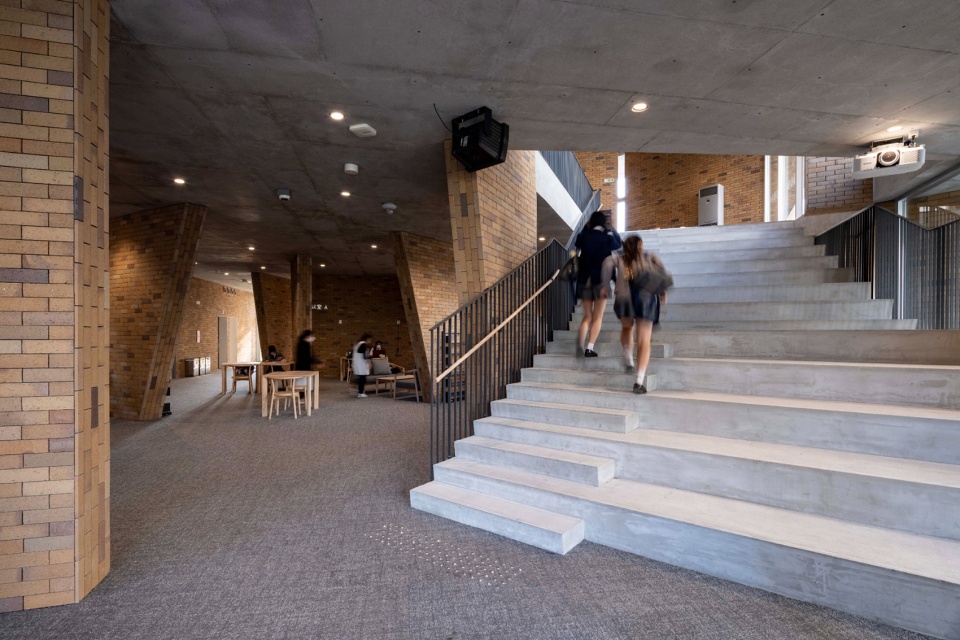 shonan institute of technology high school library by fukei