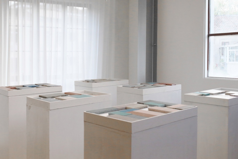 stone circling special exhibition by maggie studio
