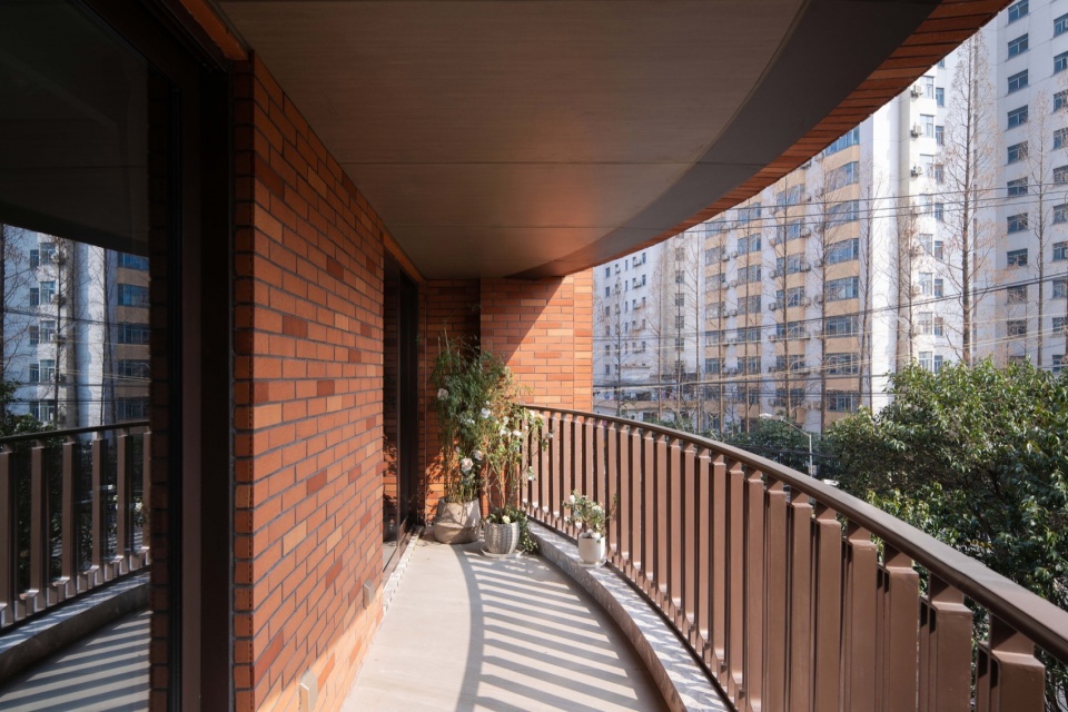 Renovation of 586 Panyu Rd