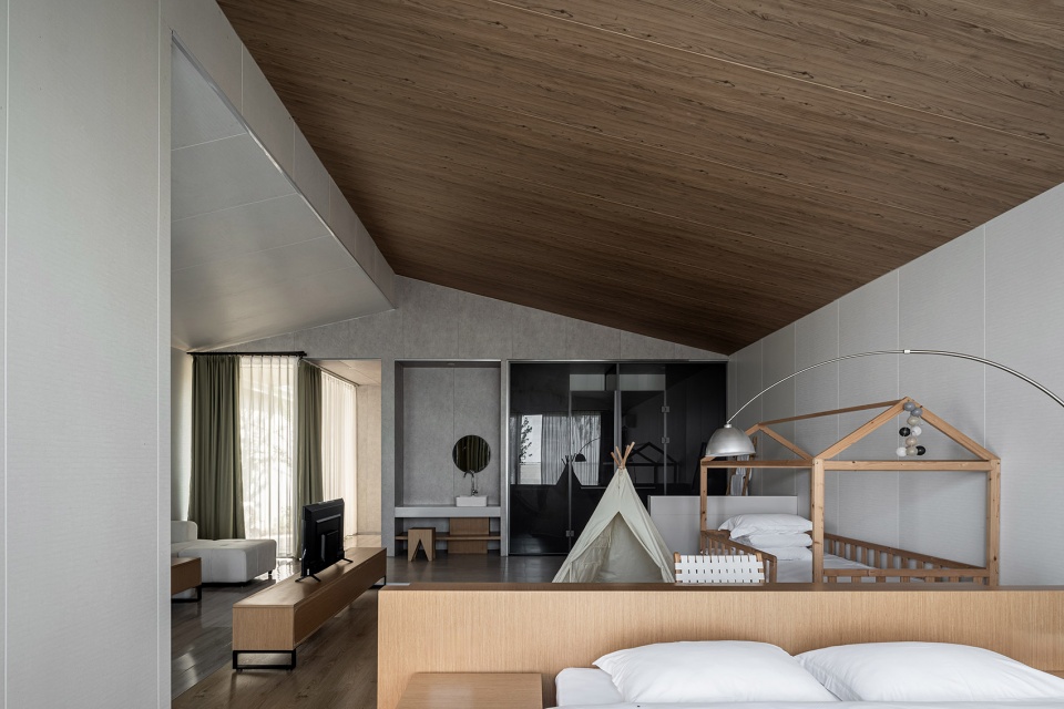 lakeside countryside homestay by menjue architects