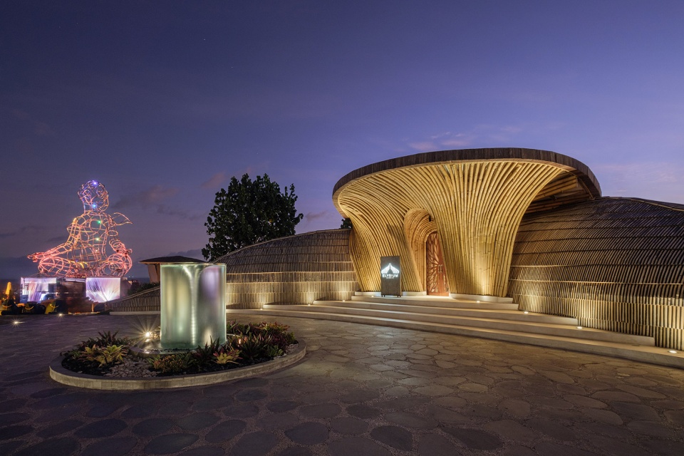 luna beach club by inspiral architecture and design studios