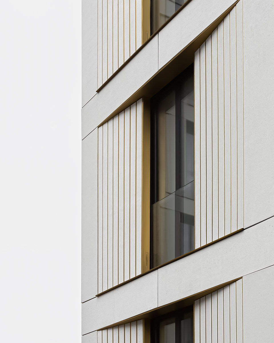 white khamovniki by tsimailo lyashenko and partners
