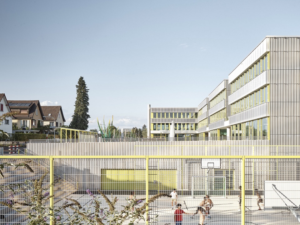 new school complex on thurgauerstrasse by bollhalder walser architektu
