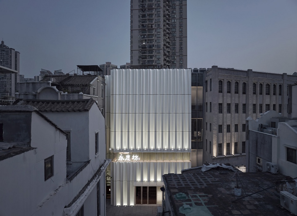 renovation of golden sound cinema in guangzhou yongqing fang by dushe architectural design