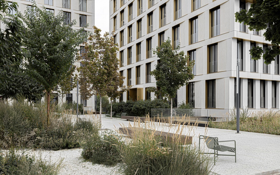 white khamovniki by tsimailo lyashenko and partners fw6
