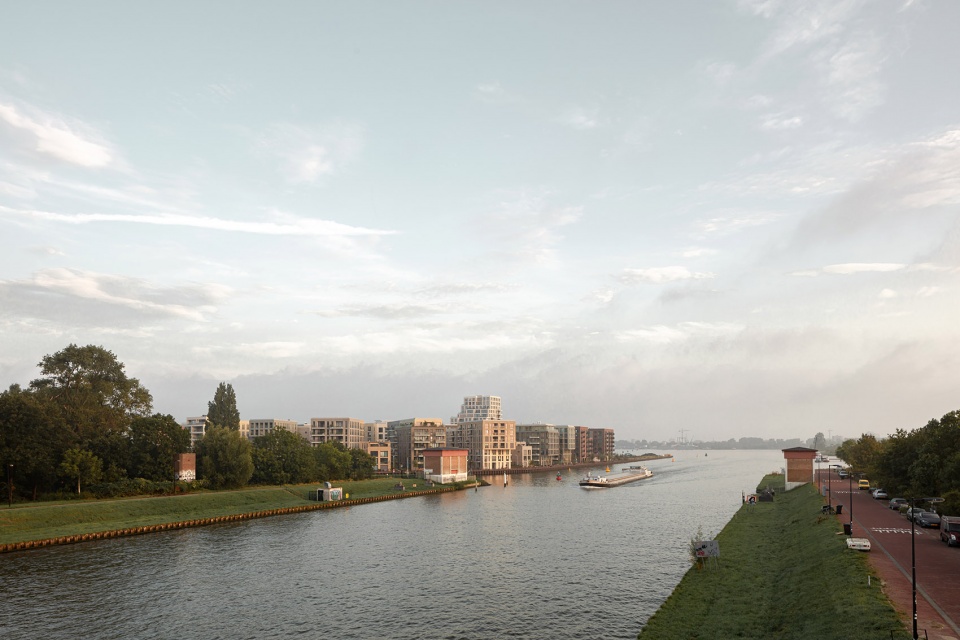 cruquius island housing by kcap