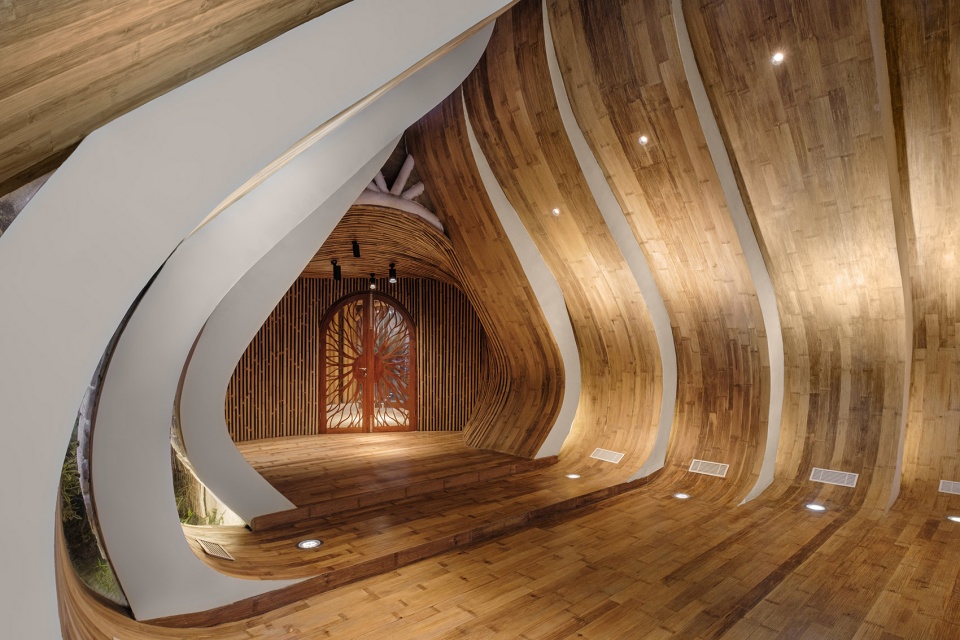 luna beach club by inspiral architecture and design studios