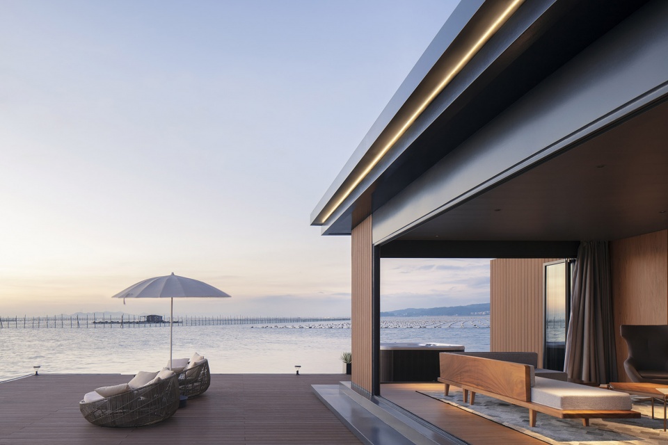 hi sea floating hotel china by balance design