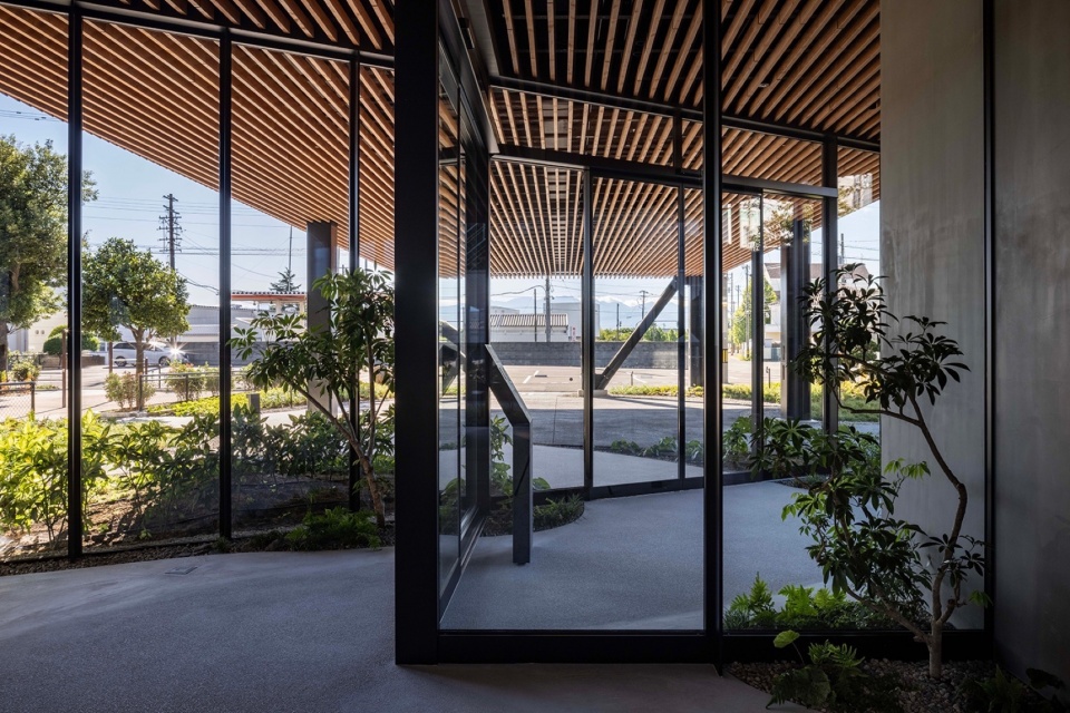 Juzen Chemical Corporation Head Office Building by KEY OPERATION INC ARCHITECTS