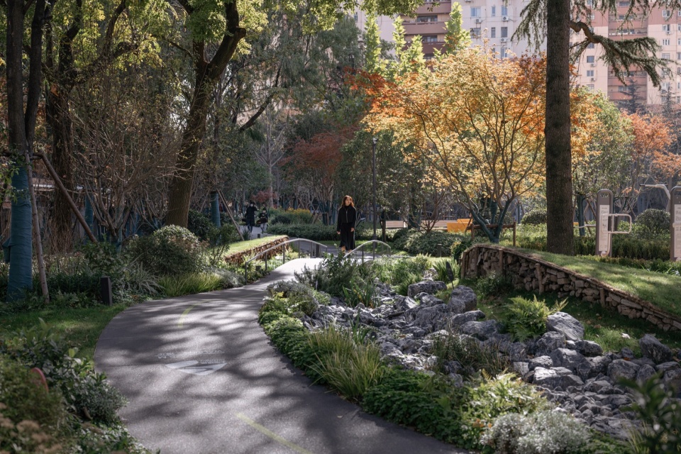 Tianlin Park Renewal Shanghai by VIASCAPE design