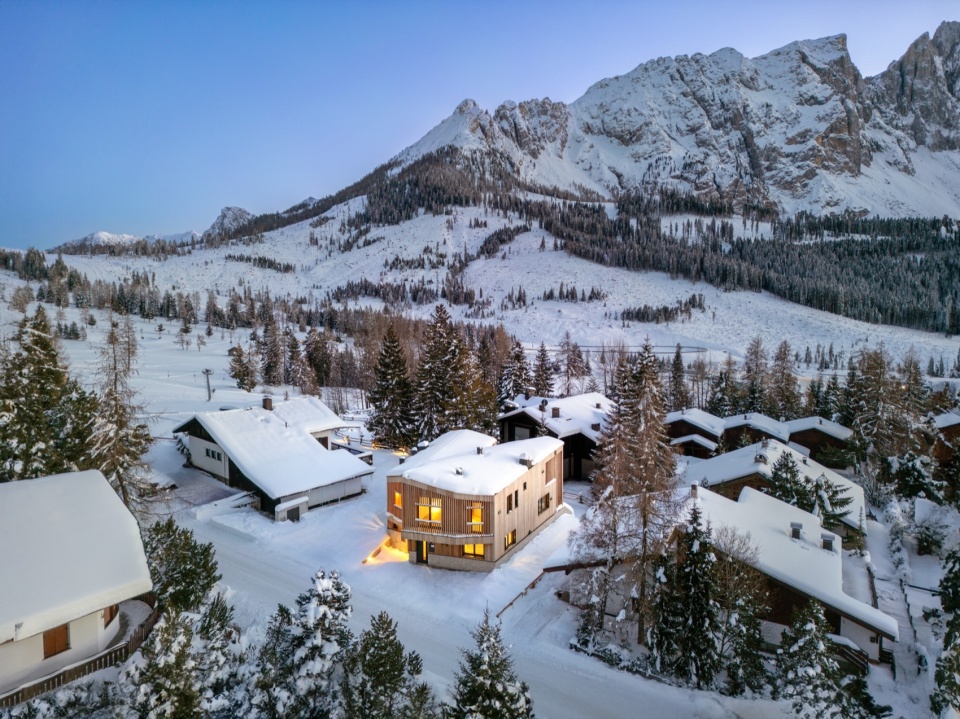 casa carezza by monovolume architecture design