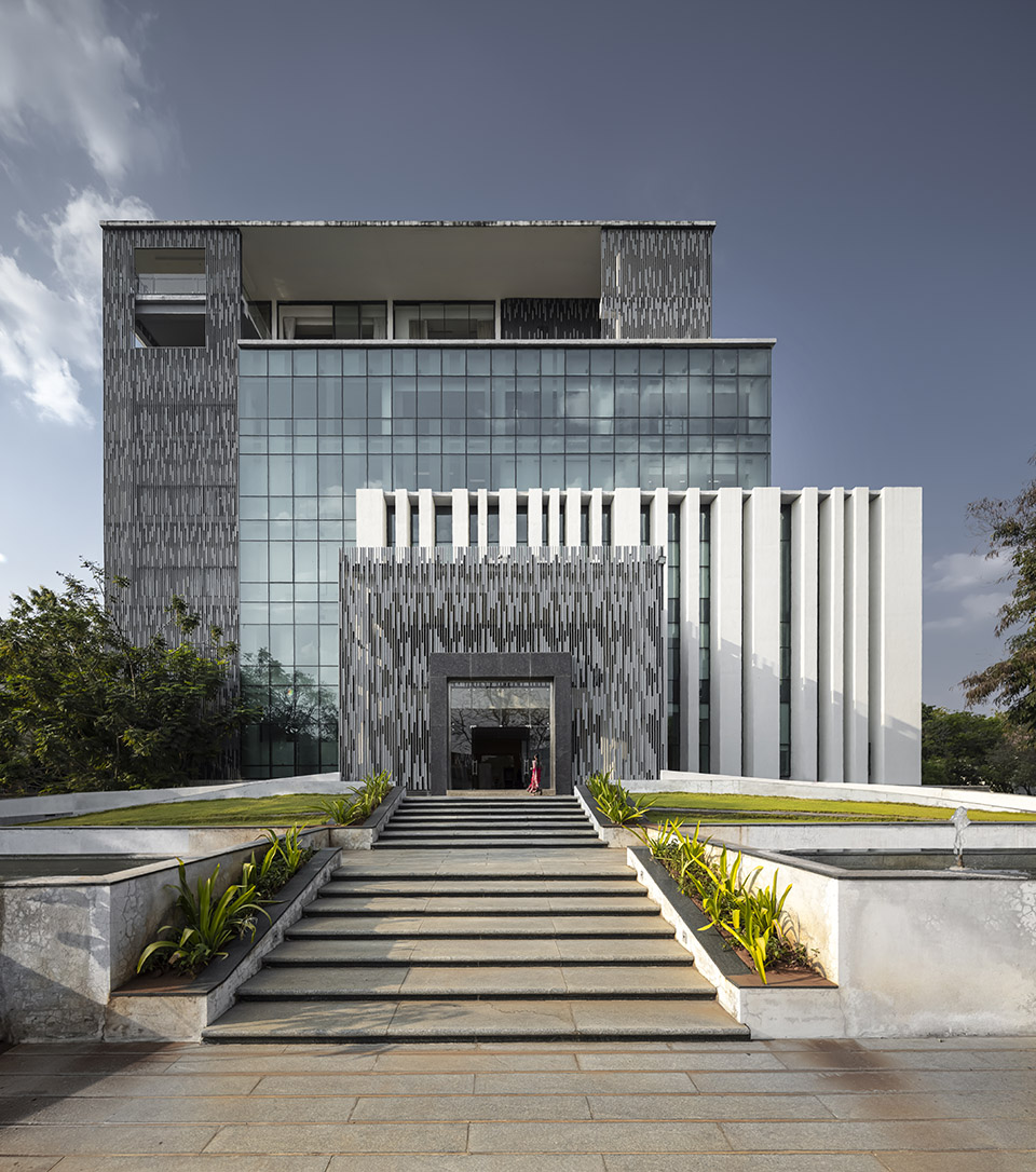 sona university centre and library block