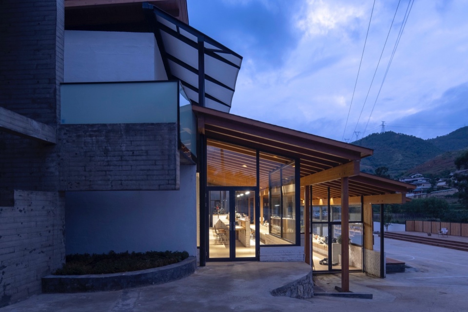 a new community center of lianhe village by clab