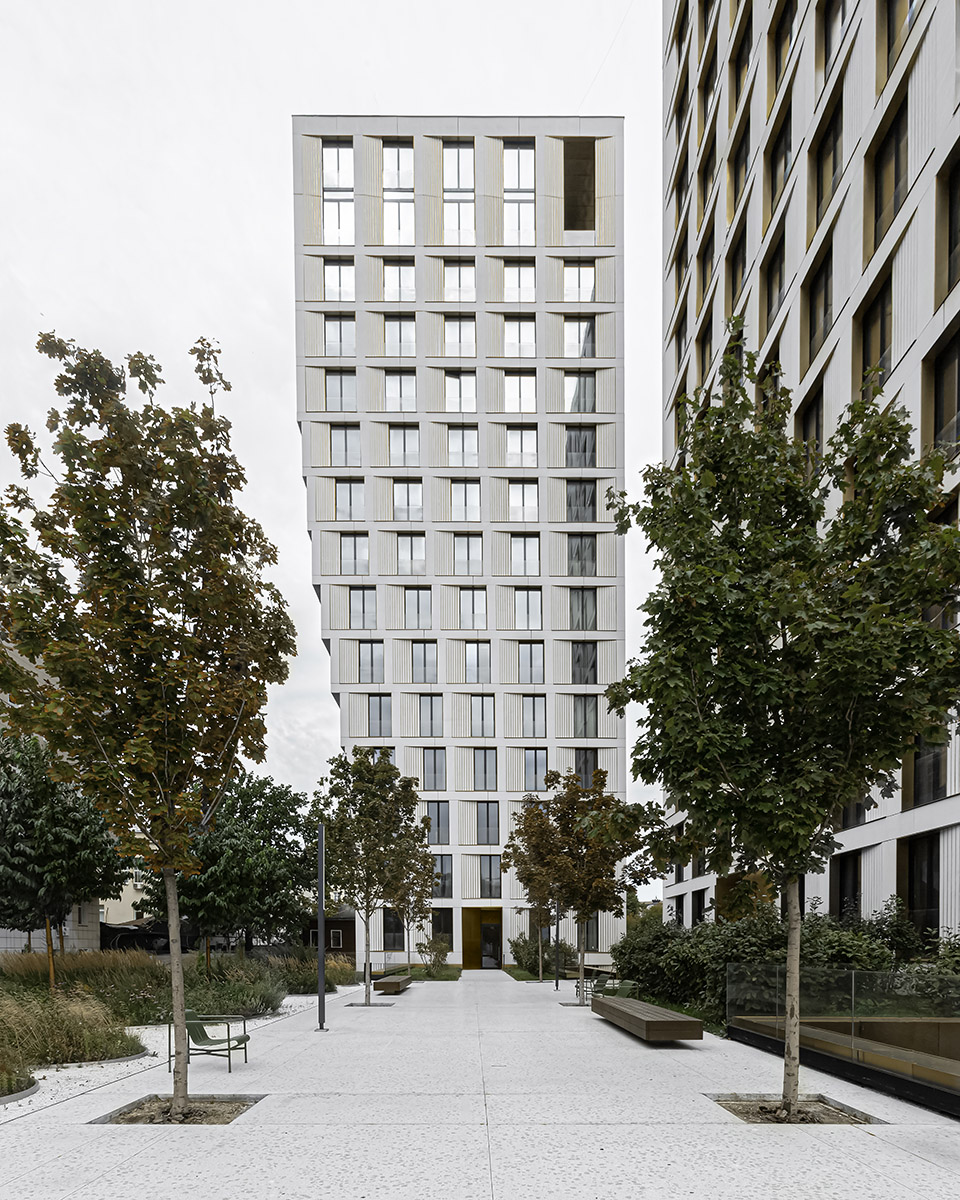 white khamovniki by tsimailo lyashenko and partners