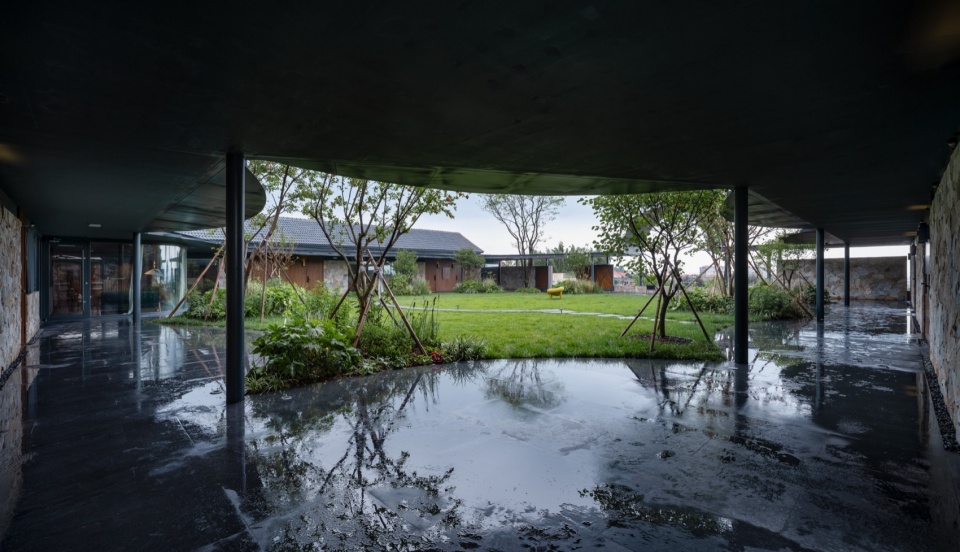 Bushe Boutique Hotel