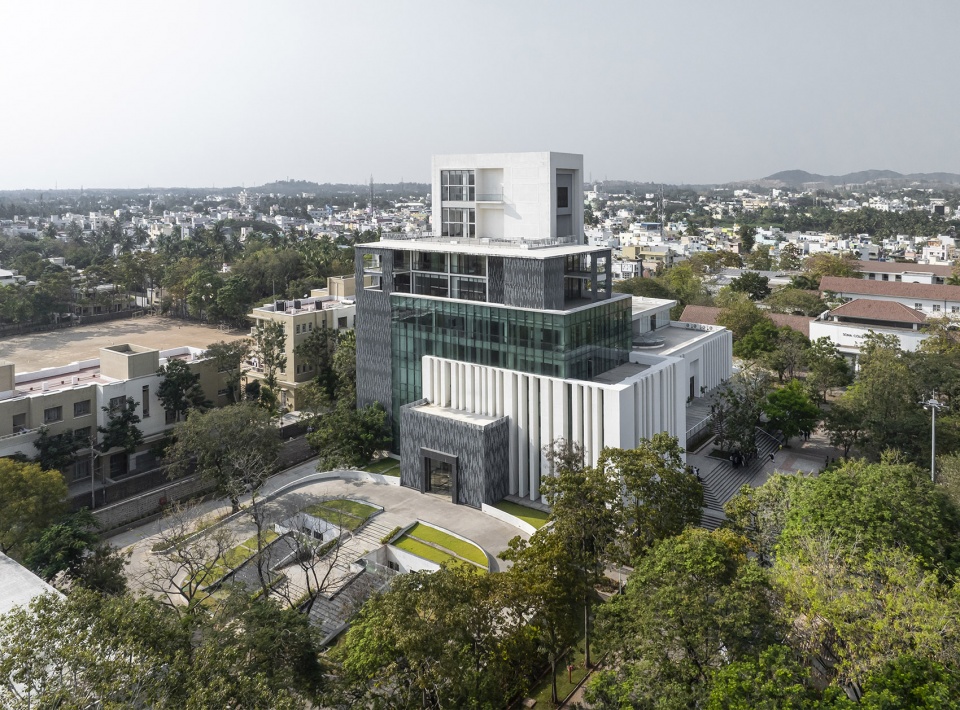 sona university centre and library block