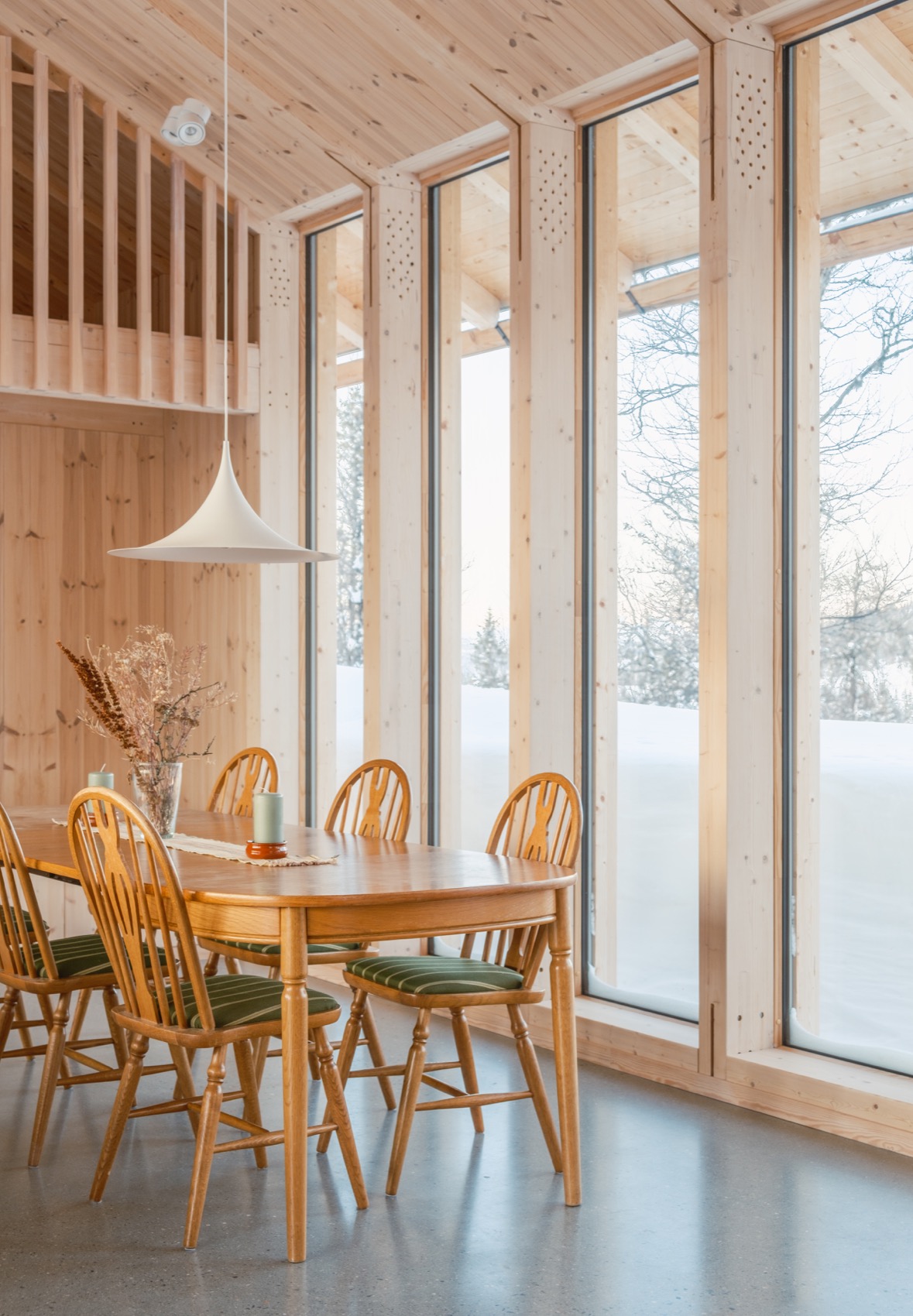 mountain cabin in hallandsfjell by quentin desfarges