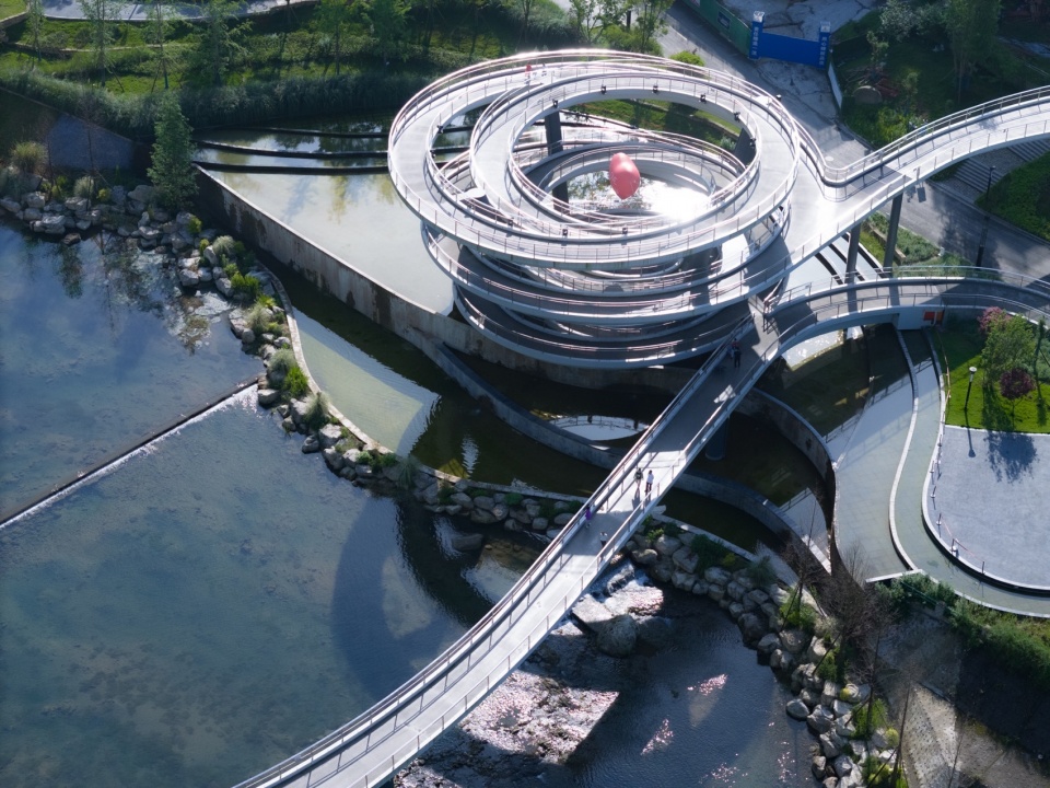 G Clef Bridge by ZZHK Architects